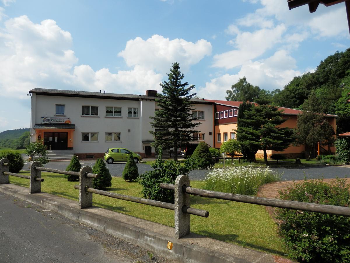 Hotel Und Gasthof "Sonneneck" Schalkau Ngoại thất bức ảnh