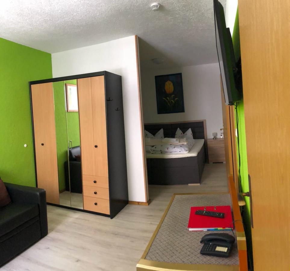 Hotel Und Gasthof "Sonneneck" Schalkau Ngoại thất bức ảnh